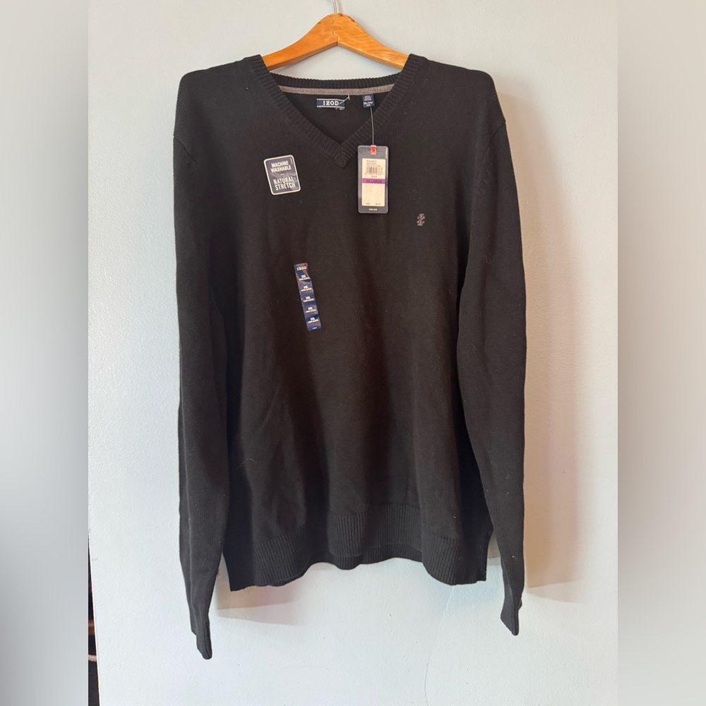 Izod XXL NWT V neck Natural Stretch Sweater Black
